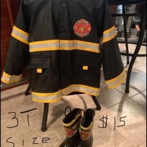 Stride-rite raincoat and boots.